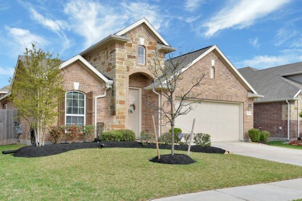 https://KelleHinson.NewConstructionHomesForYou.com